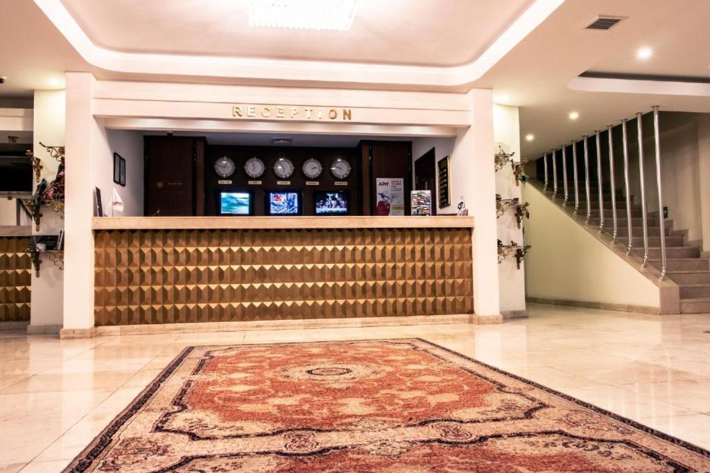 Global Express Hotel Bakú Exterior foto